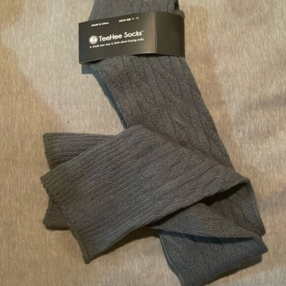 TeeHee long socks size 9-11